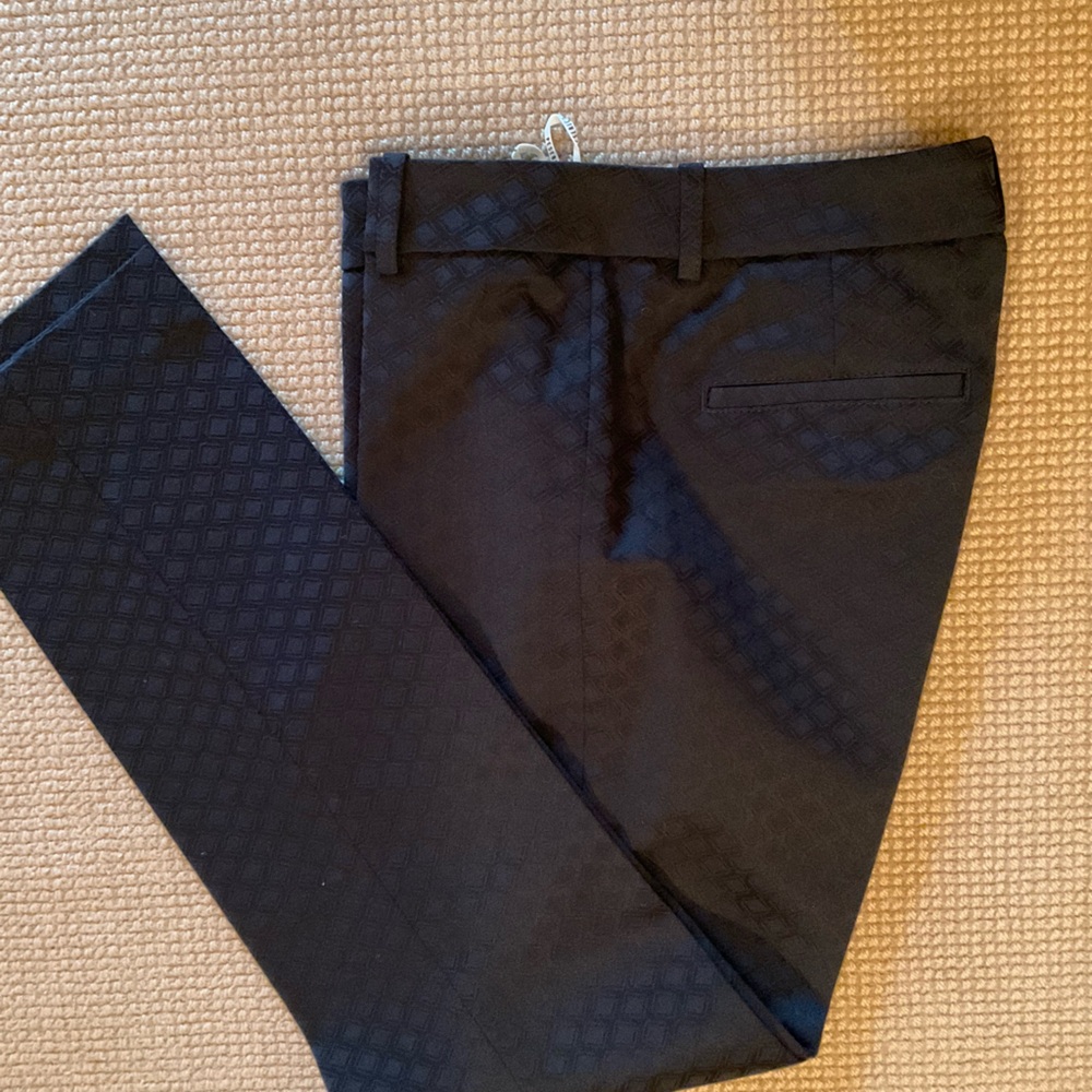 Deep navy/black ladies diamond patterned tapered cotton blend pants by Peserico.